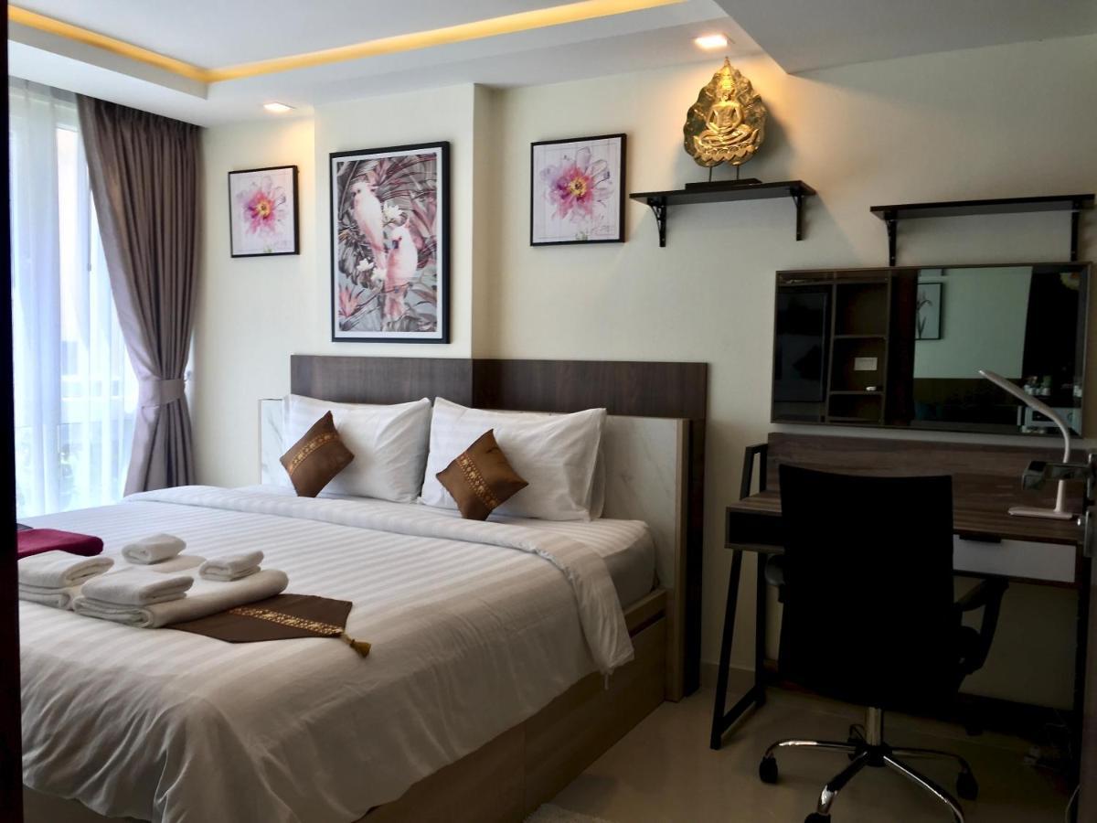 Luxury Business Suits In Grand Avenue By Pattaya City Estates Экстерьер фото