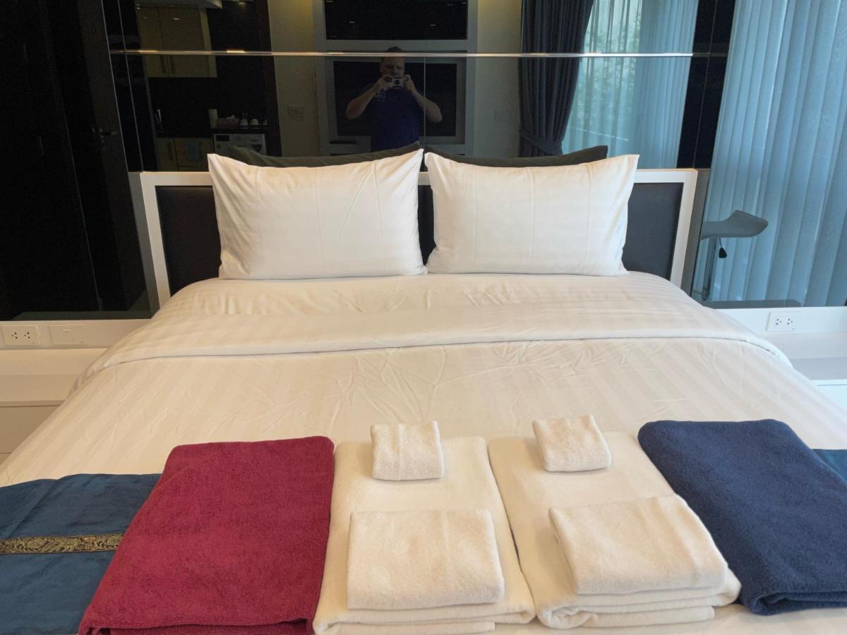 Luxury Business Suits In Grand Avenue By Pattaya City Estates Экстерьер фото