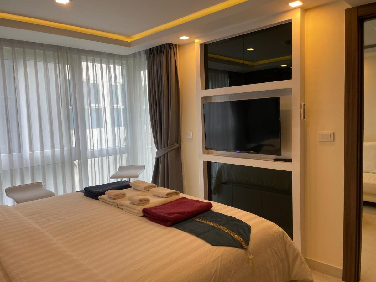 Luxury Business Suits In Grand Avenue By Pattaya City Estates Экстерьер фото