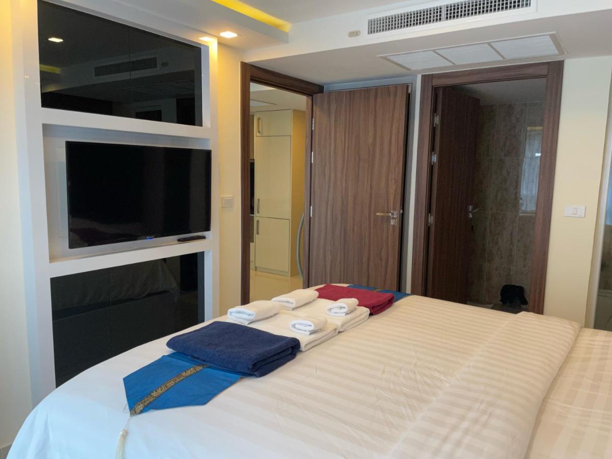 Luxury Business Suits In Grand Avenue By Pattaya City Estates Экстерьер фото