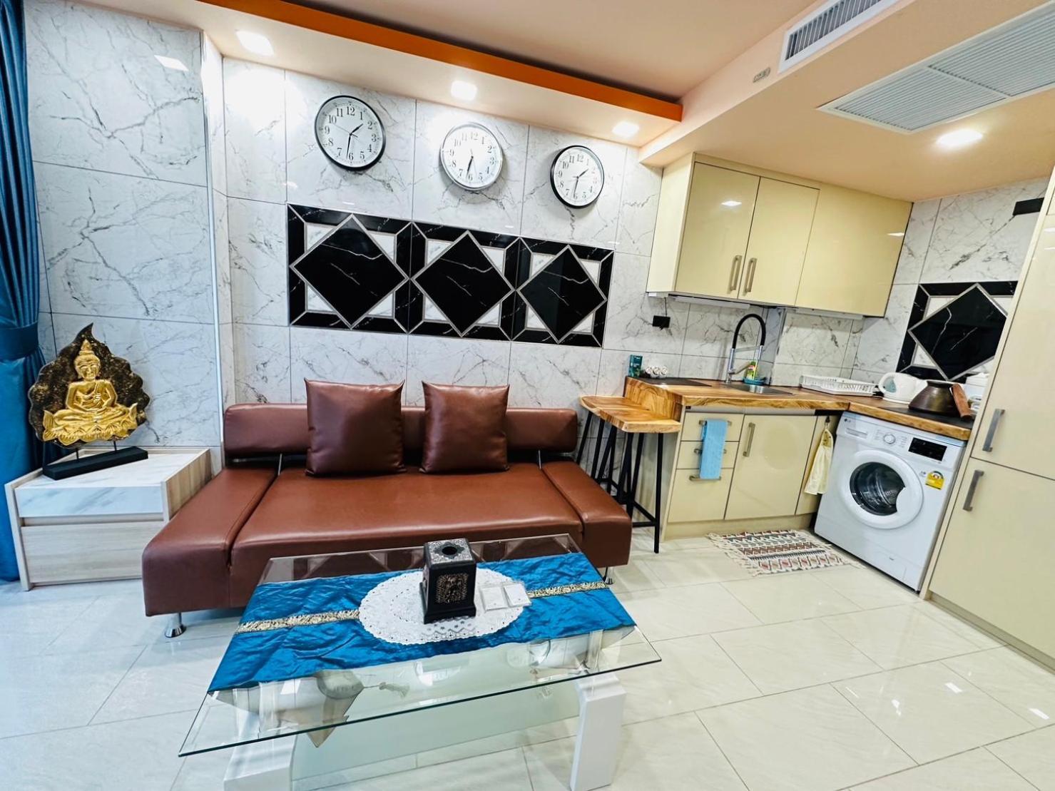 Luxury Business Suits In Grand Avenue By Pattaya City Estates Экстерьер фото