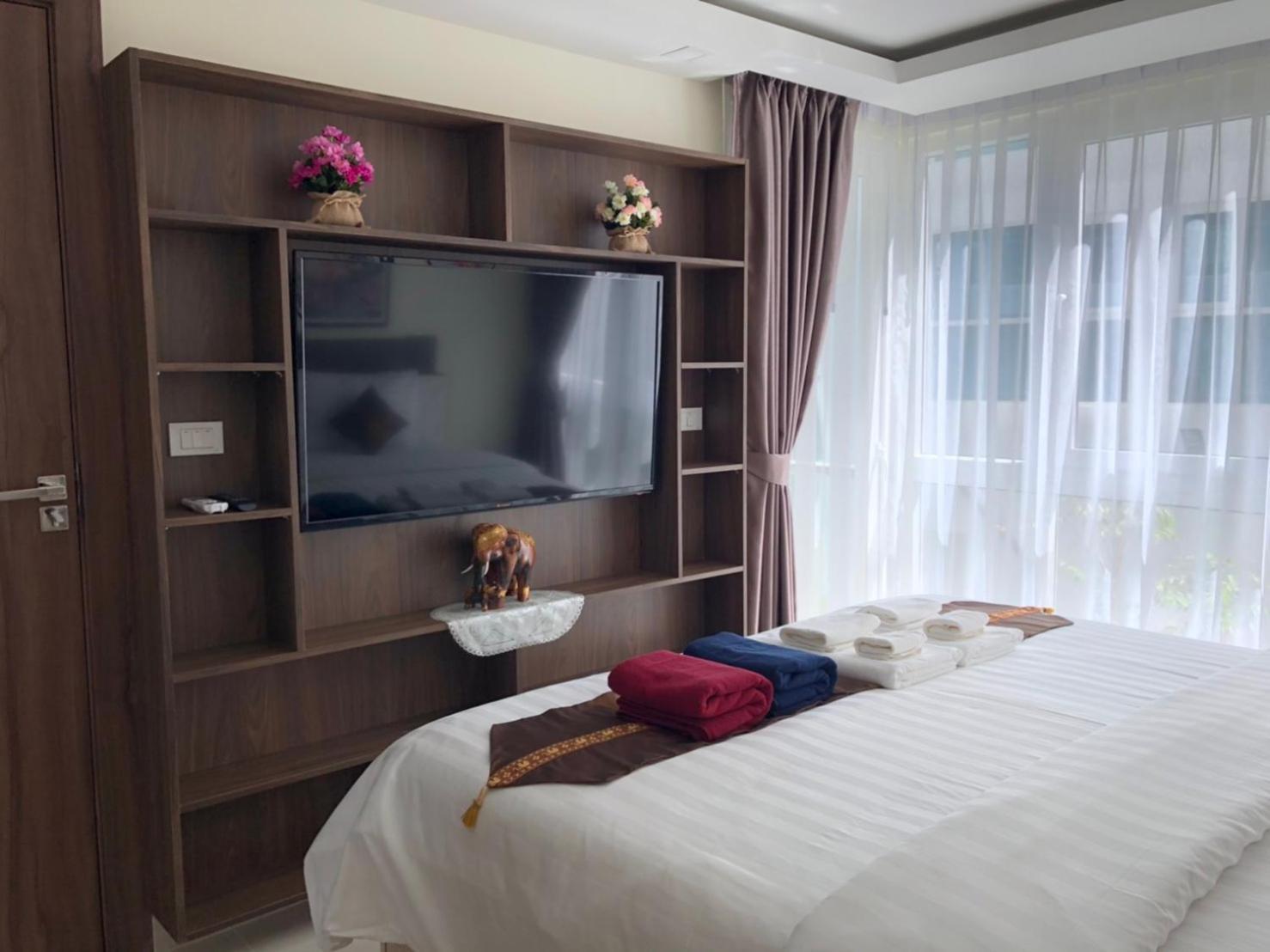 Luxury Business Suits In Grand Avenue By Pattaya City Estates Экстерьер фото