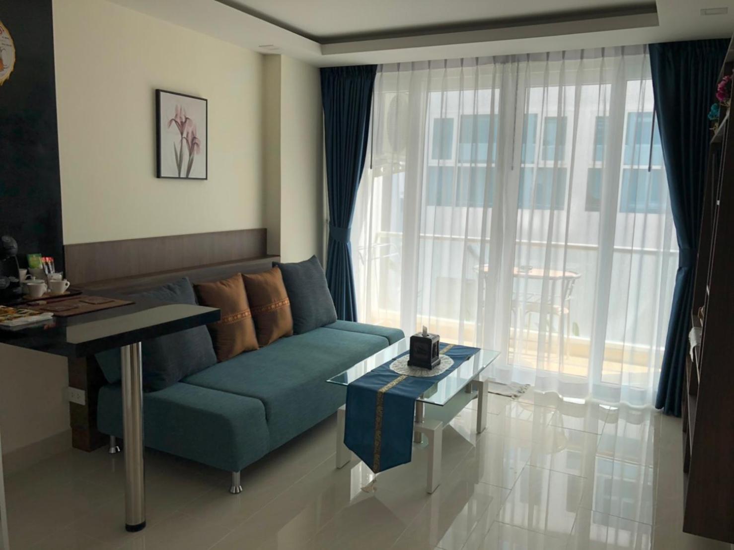 Luxury Business Suits In Grand Avenue By Pattaya City Estates Экстерьер фото